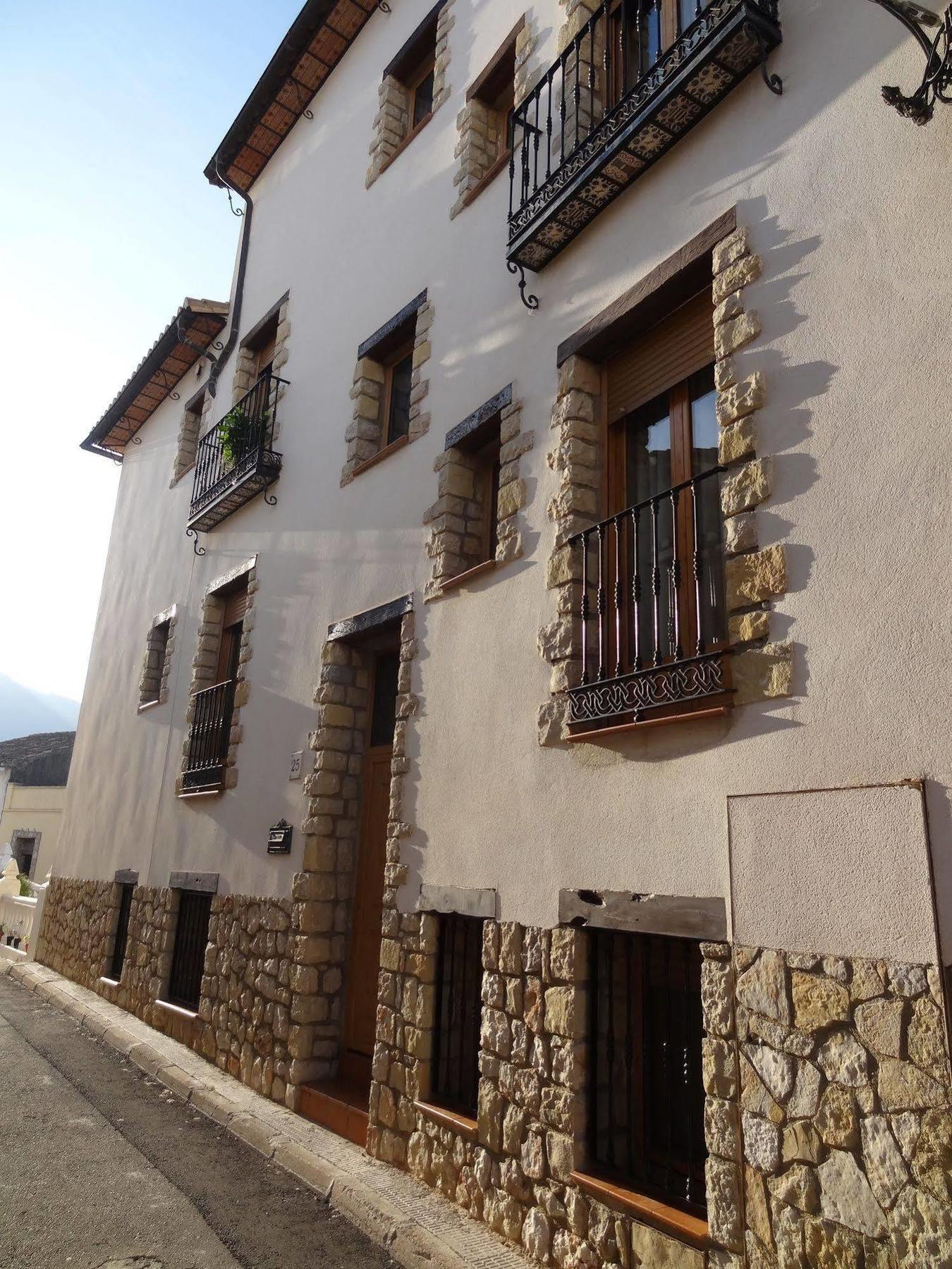 فندق La Casa Del Carrebaix Orba المظهر الخارجي الصورة